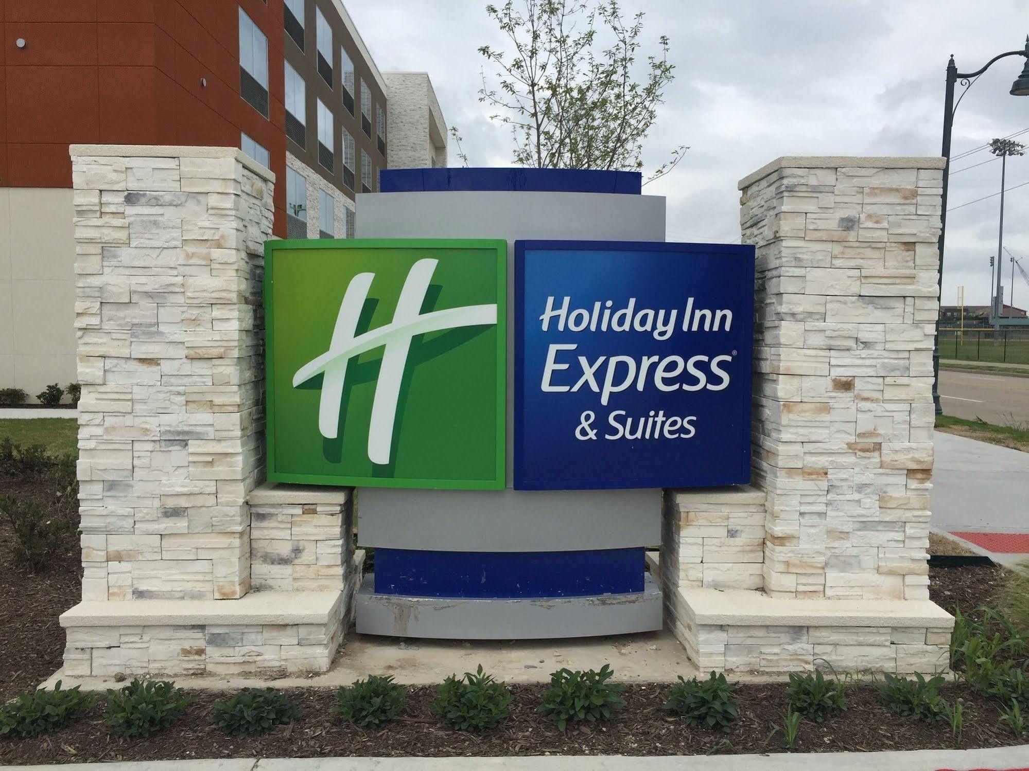 Holiday Inn Express & Suites Mckinney - Frisco East By Ihg Экстерьер фото
