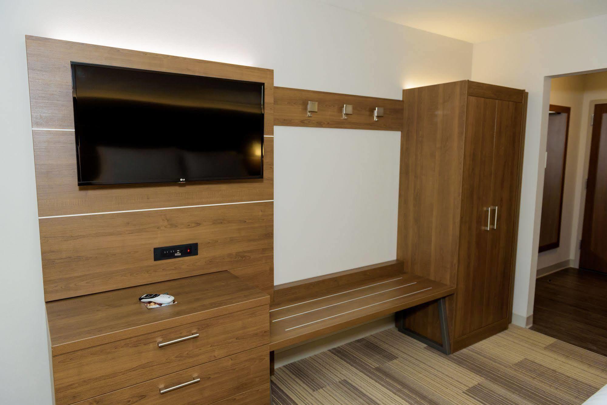 Holiday Inn Express & Suites Mckinney - Frisco East By Ihg Экстерьер фото